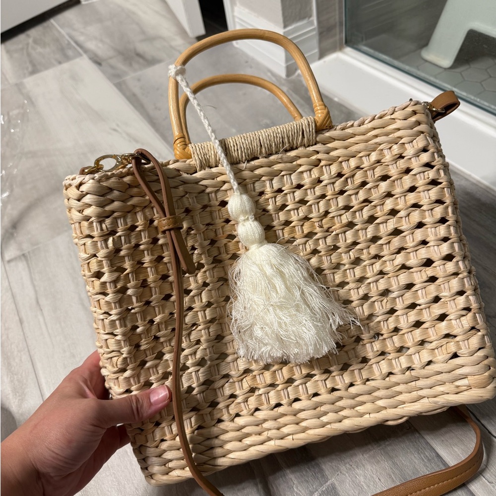 Stylish Tan Woven Tote Bag with Tassel